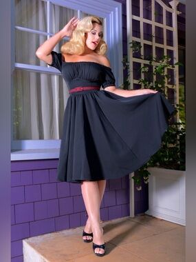 Marie-Thérèse Peasant Dress with Short Sleeves | Pinup Couture | XL